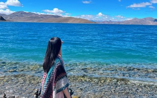 10月份跟团去西藏旅游费用多少？10月份跟团去西藏游玩攻略？