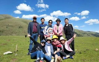 中老年人西藏跟团游费用多少？9月份西藏跟团游攻略？